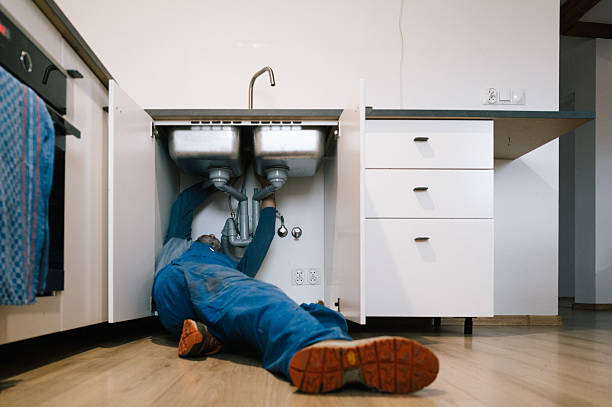 Professional Drain Cleaning technician working in North Houston, TX